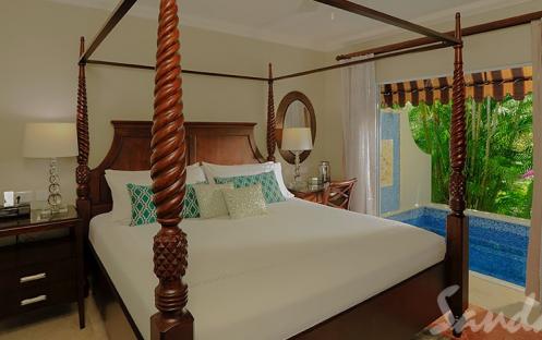 Honeymoon Hideaway One Bedroom Suite with Private Pool - BH (6)